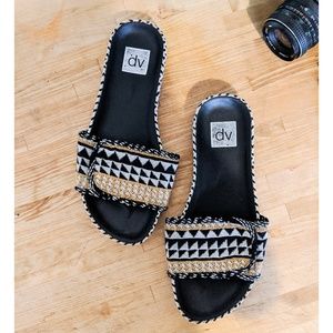 DV Annalyse Woven Textile Slide Sandals